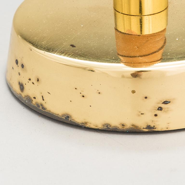 Lisa Johansson-Pape, bordslampa, modell 940-025, Orno 1900-talets slut.