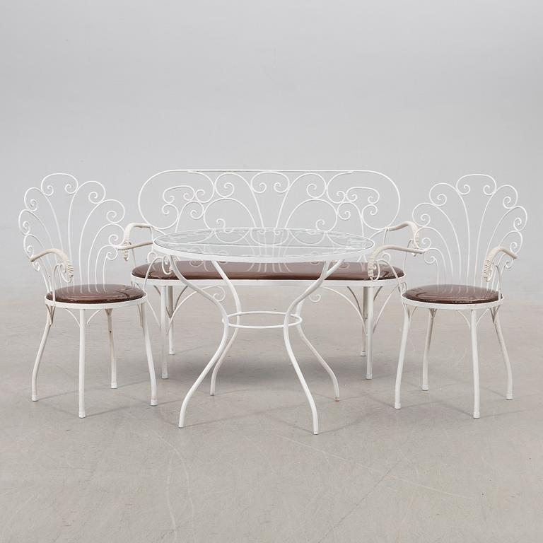 Trädgårdgrupp, 4 delar, 1900-tal.