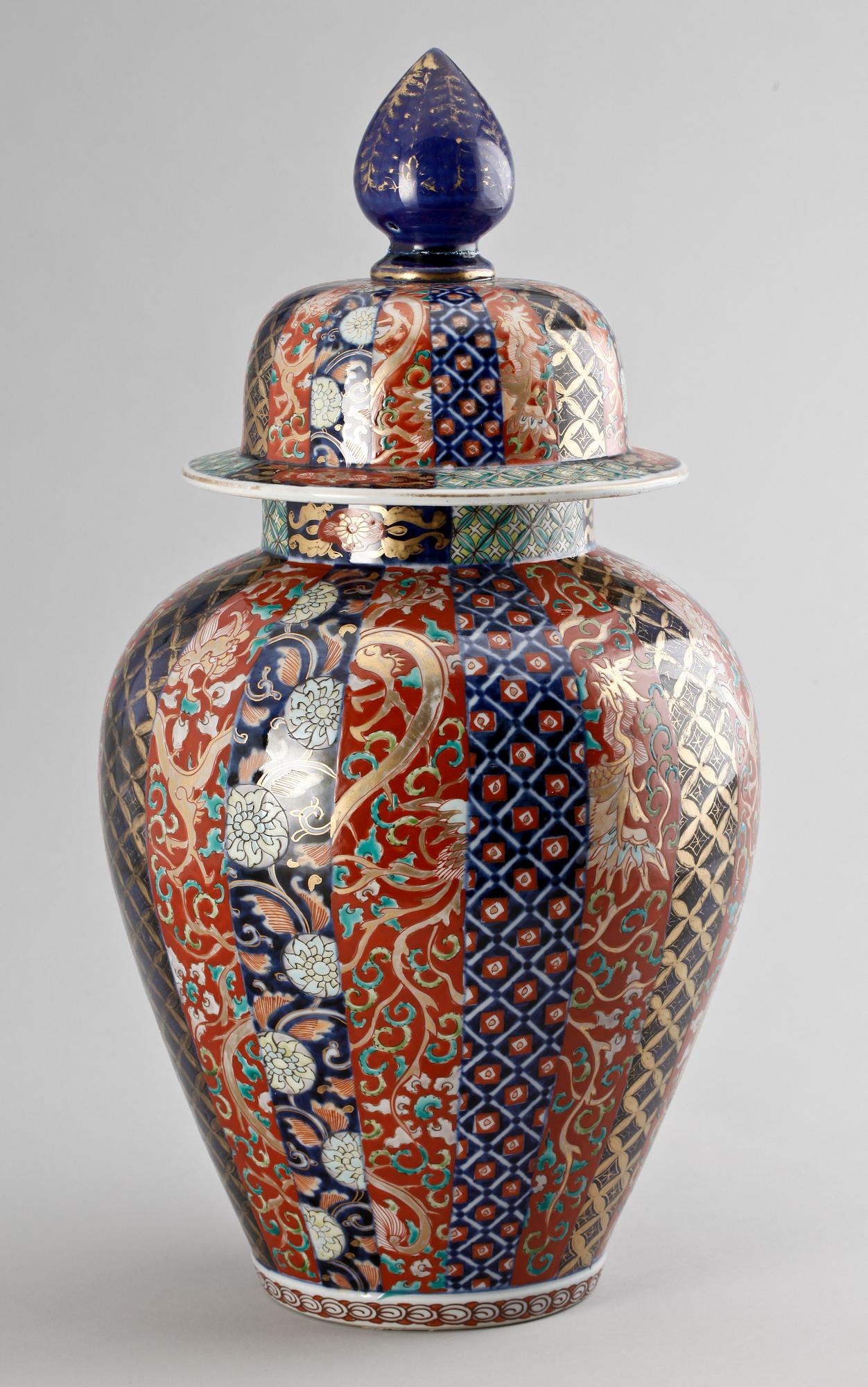 LOCKURNA, porslin, Japan, 1800-tal.