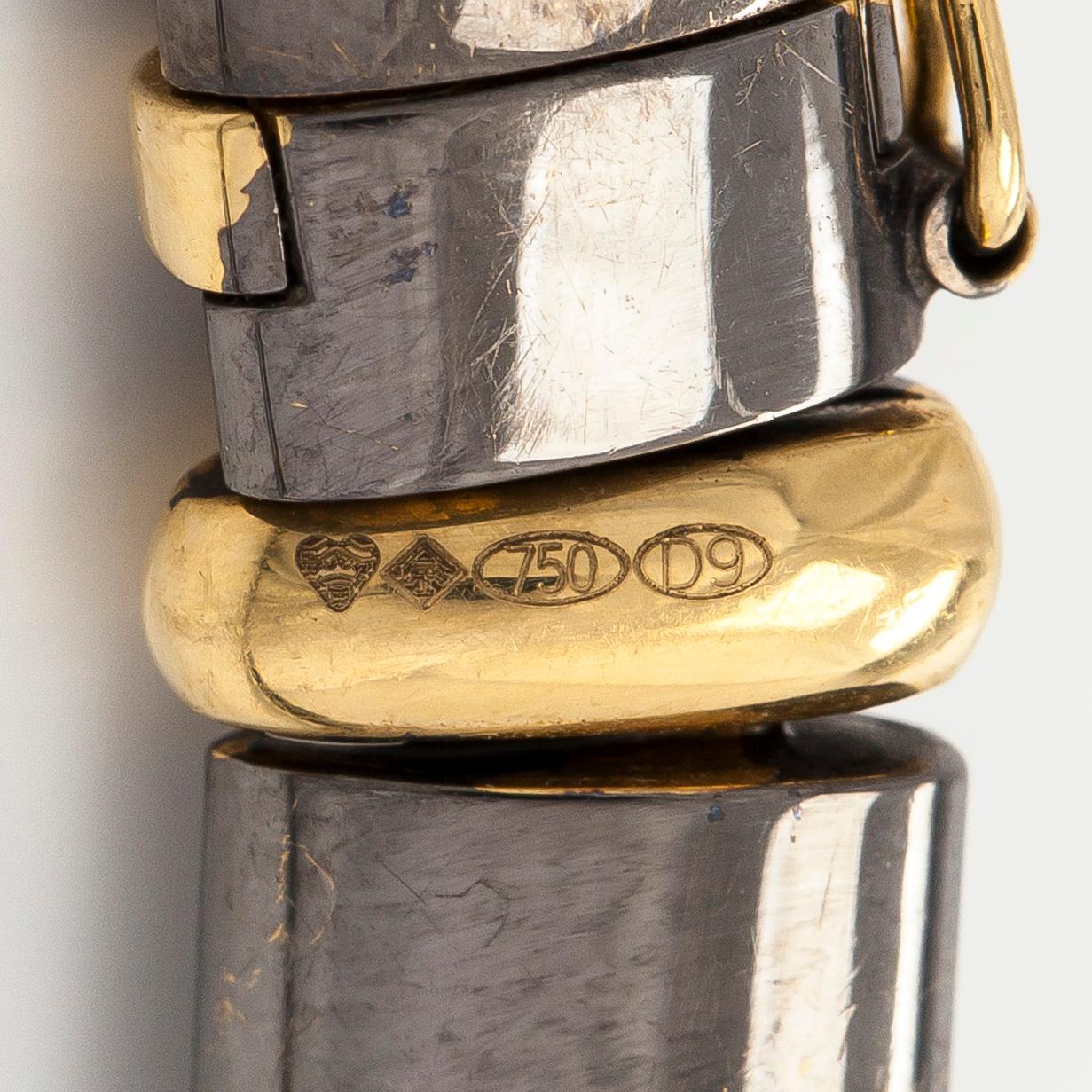 Collier, svartrodinerat 18K guld och diamanter, Tillander, Helsingfors 2005.
