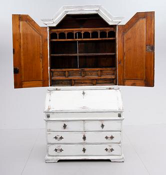 SNEDKLAFFSSKÅP, barock,  1700-tal.
