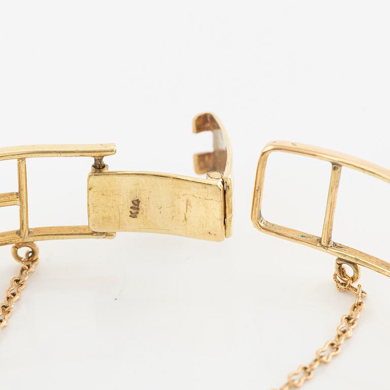 Bracelet, 14K gold with smoky quartz.