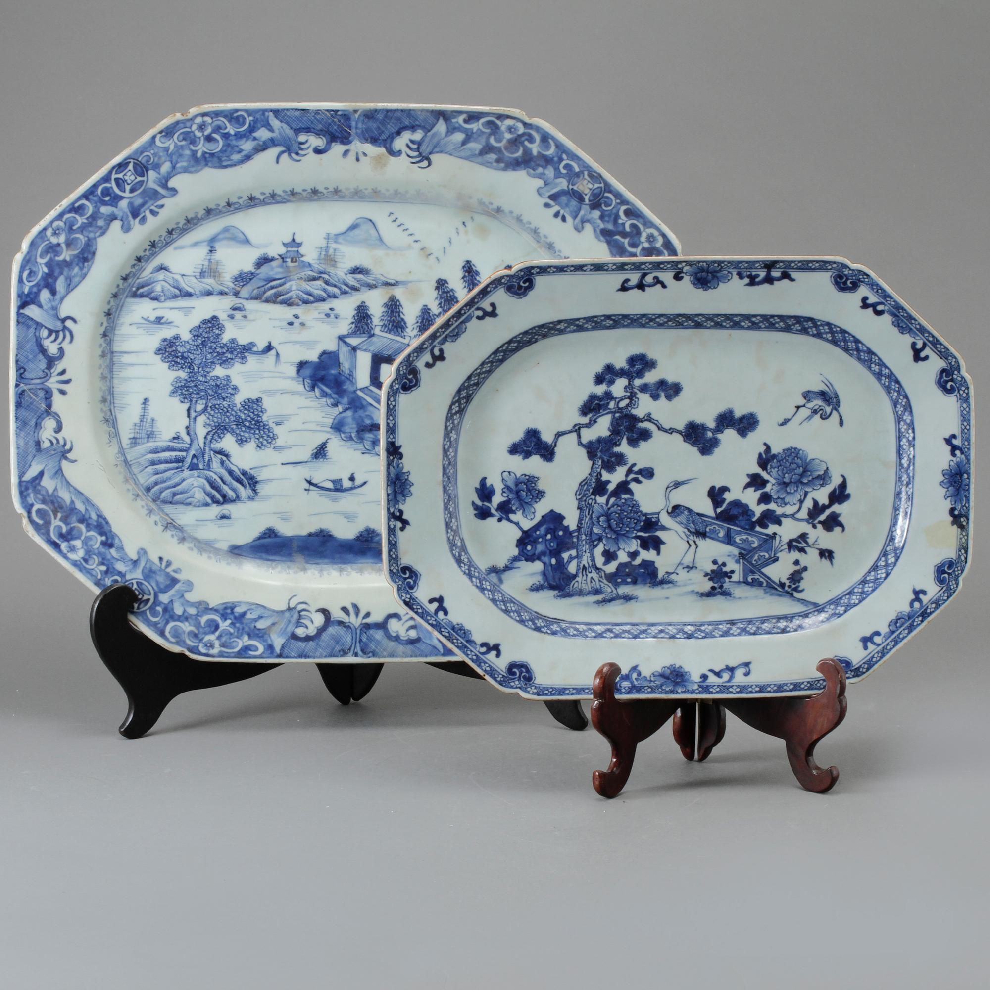 STEKFAT, 2 st, porslin, Kina, Qianlong (1736-1795).