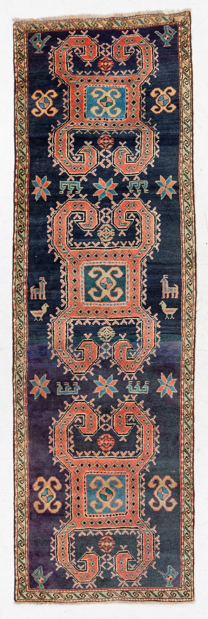 Gallery carpet, probably Kurdish/Karagah, 290 x 90 cm.