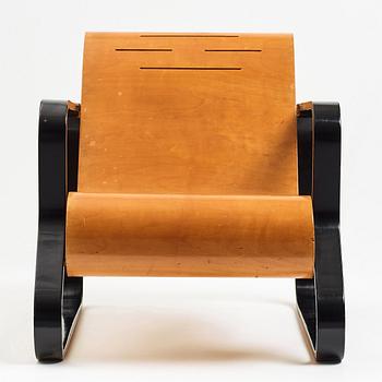 Alvar Aalto, a partly black lacquered birch "Paimio" chair by  O.y Huonekalu-ja Rakennustyötehdas A.B for Artek, Finland 1930-40's.