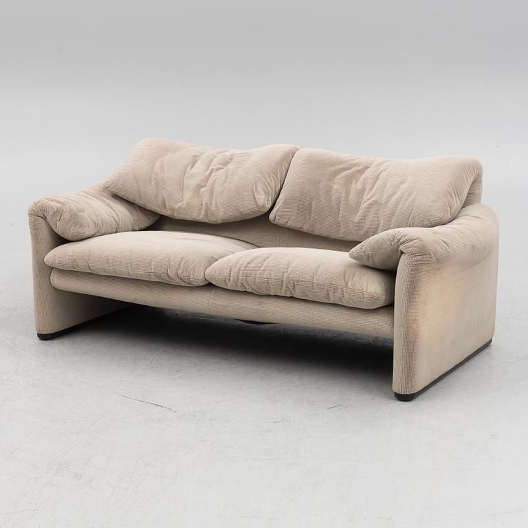 Vico Magistretti, sofa, "Maralunga", Cassina.