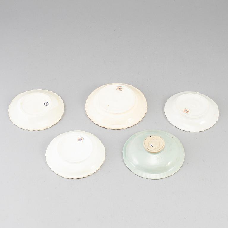 Seven Chinese ceramic dishes, 20th century.