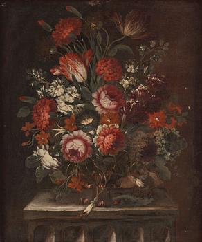 668. Abraham Mignon Hans krets, Blomsterstilleben på postament.