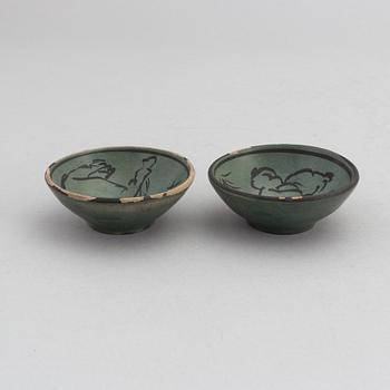 A set of two Chinese ceramic cups, Ming dynasty (1358-1644).