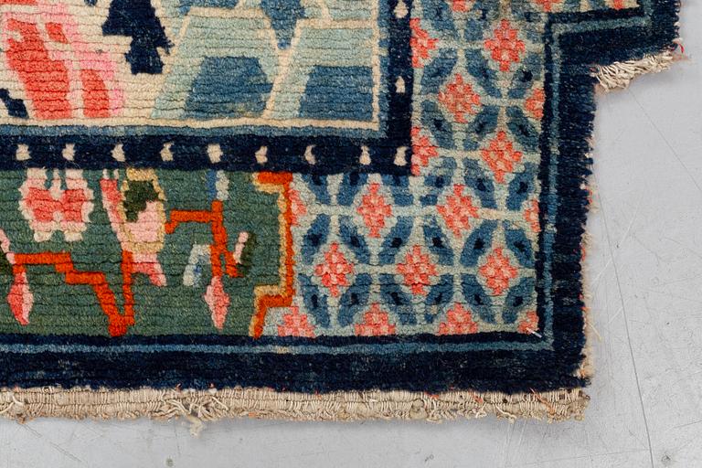 Saddle cover, semi-antique Tibet, ca 124,5 x 63 cm.