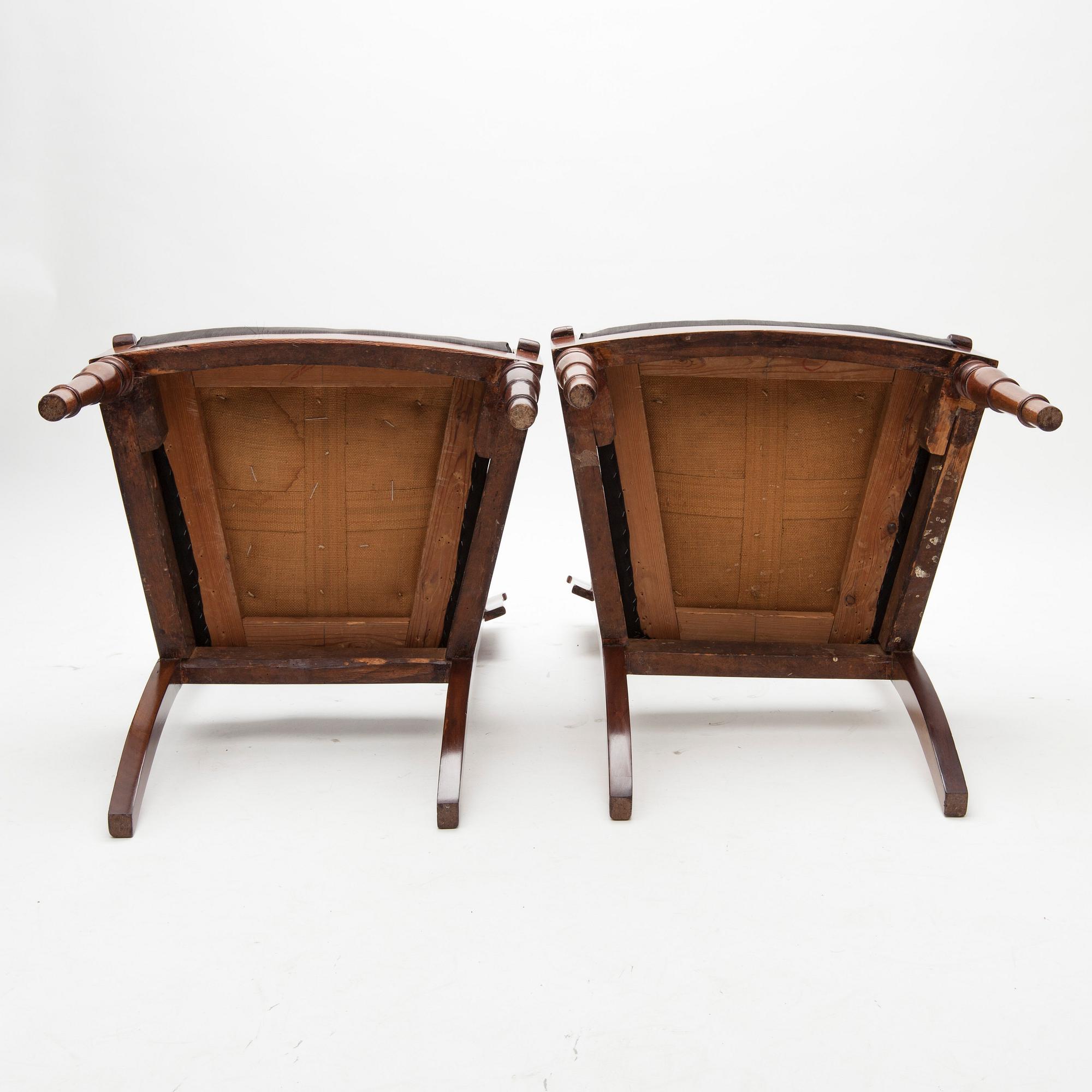 KARMSTOLAR, ett par, biedermeier, Ryssland 1800-talets mitt.