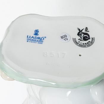 Lladró, 4 figurines, "The Chinese Zodiac": "A happy panda", "A cheerful panda", "The Rabbit", "Dance of the Dolphins".