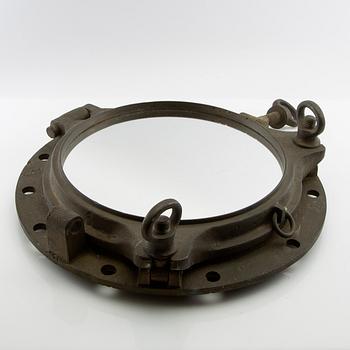 Ventil / fartygsfönster / spegel, 1900-talets första hälft.