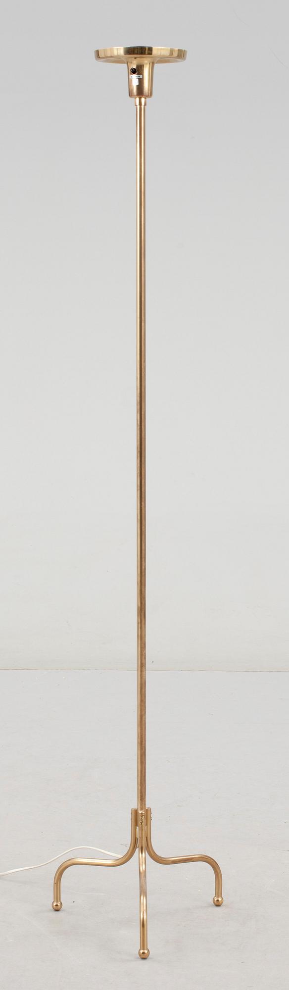 GOLVLAMPA, mässing, Firma Svenskt Tenn, modell 2424.