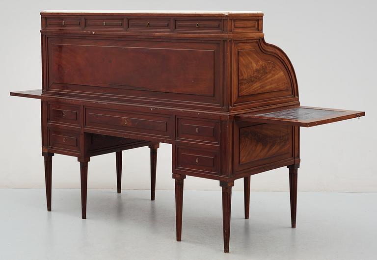 A French Directoire late 18th century mahogany cylinder bureau.
