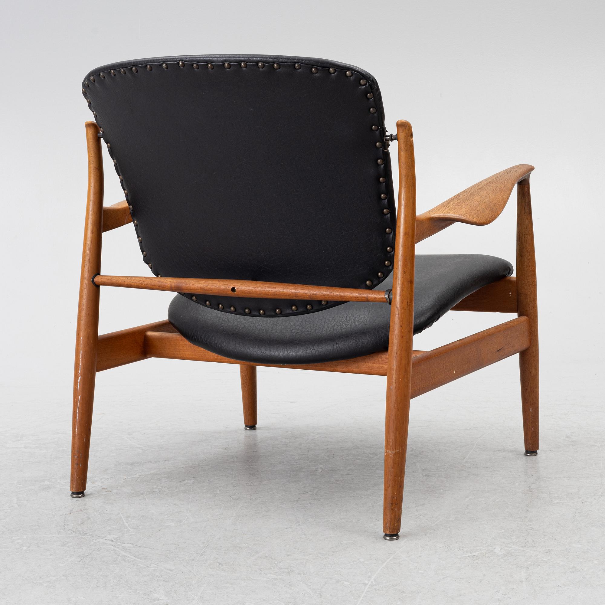 Finn Juhl, A 'FD 136' easy chair, France & Daverkosen, Denmark 1950s.