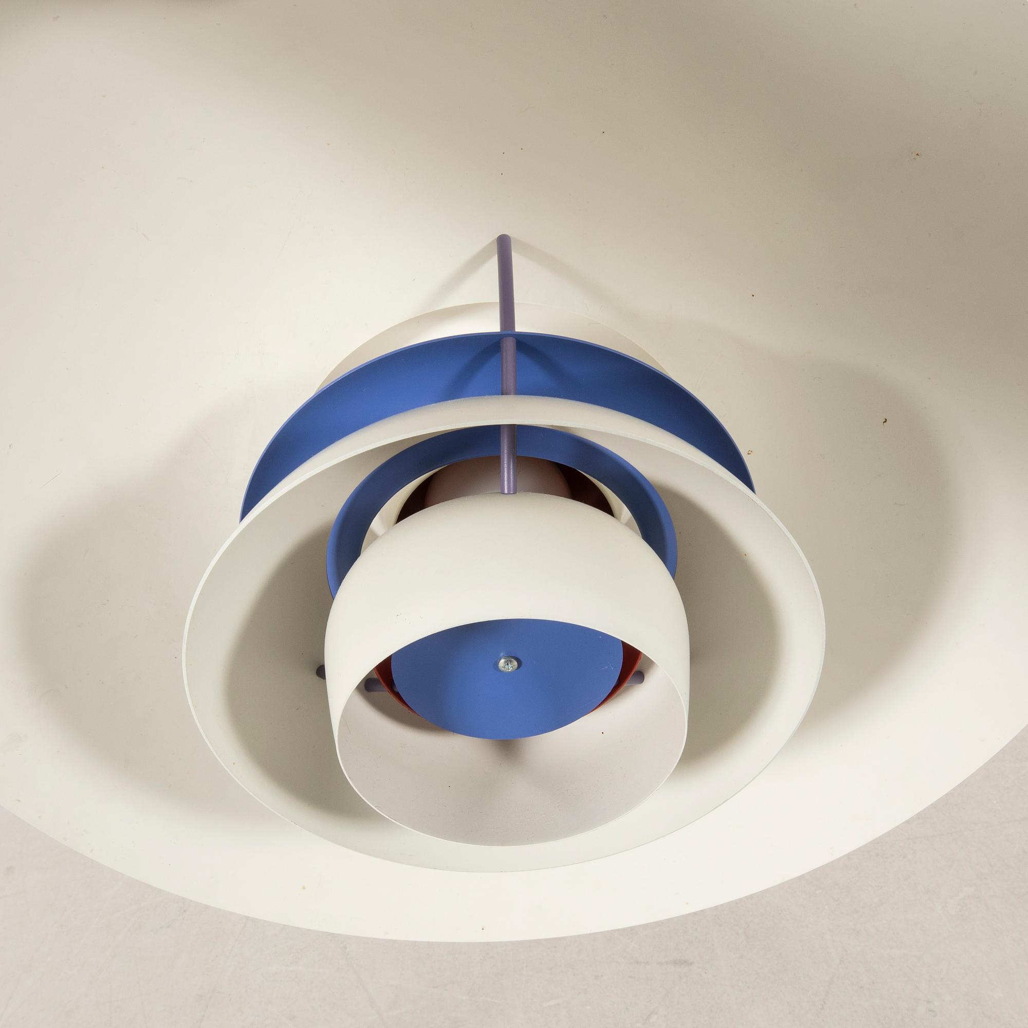 Poul Henningsen, ceiling lamp "PH5" for Louis Poulsen Denmark, late 20th century.