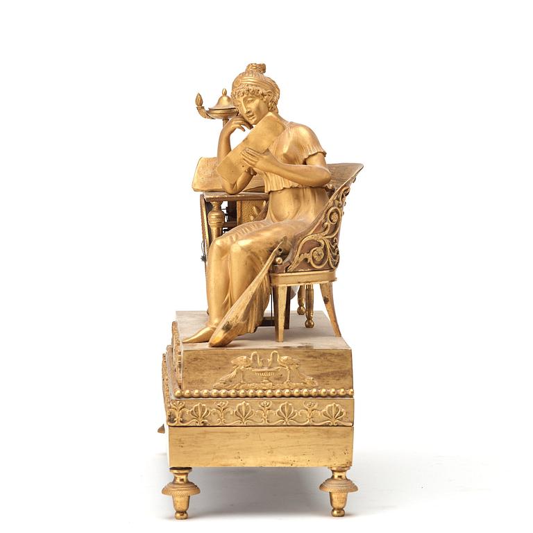 BORDSPENDYL. Frankrike, 1800-talets början. Empire.