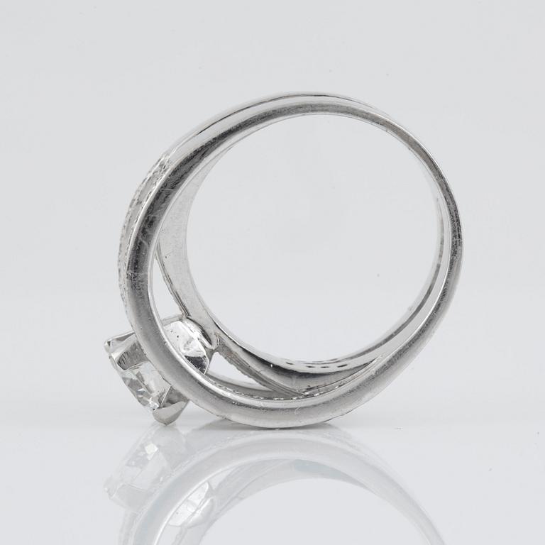 RING med briljantslipad diamant, circa 1.33 ct, kvalitet ca G/VVS.