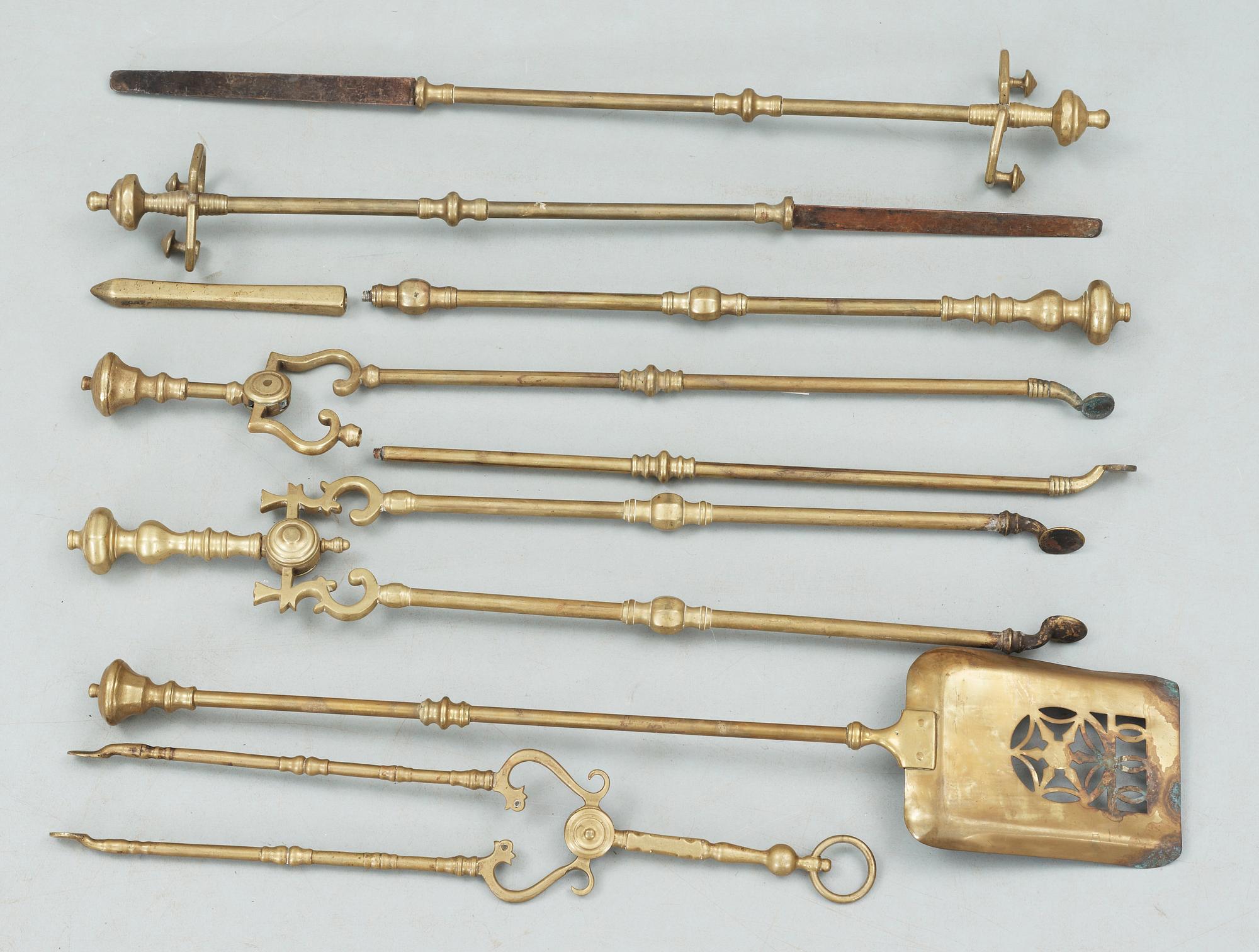 BRASUTENSILIER, 8 st, mässing, 1800/1900-tal.