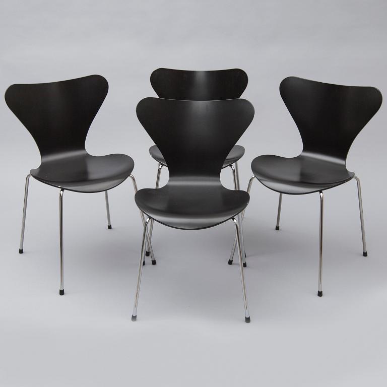 STOLAR, 4 st, "Sjuan", Arne Jacobsen, Fritz Hansen.