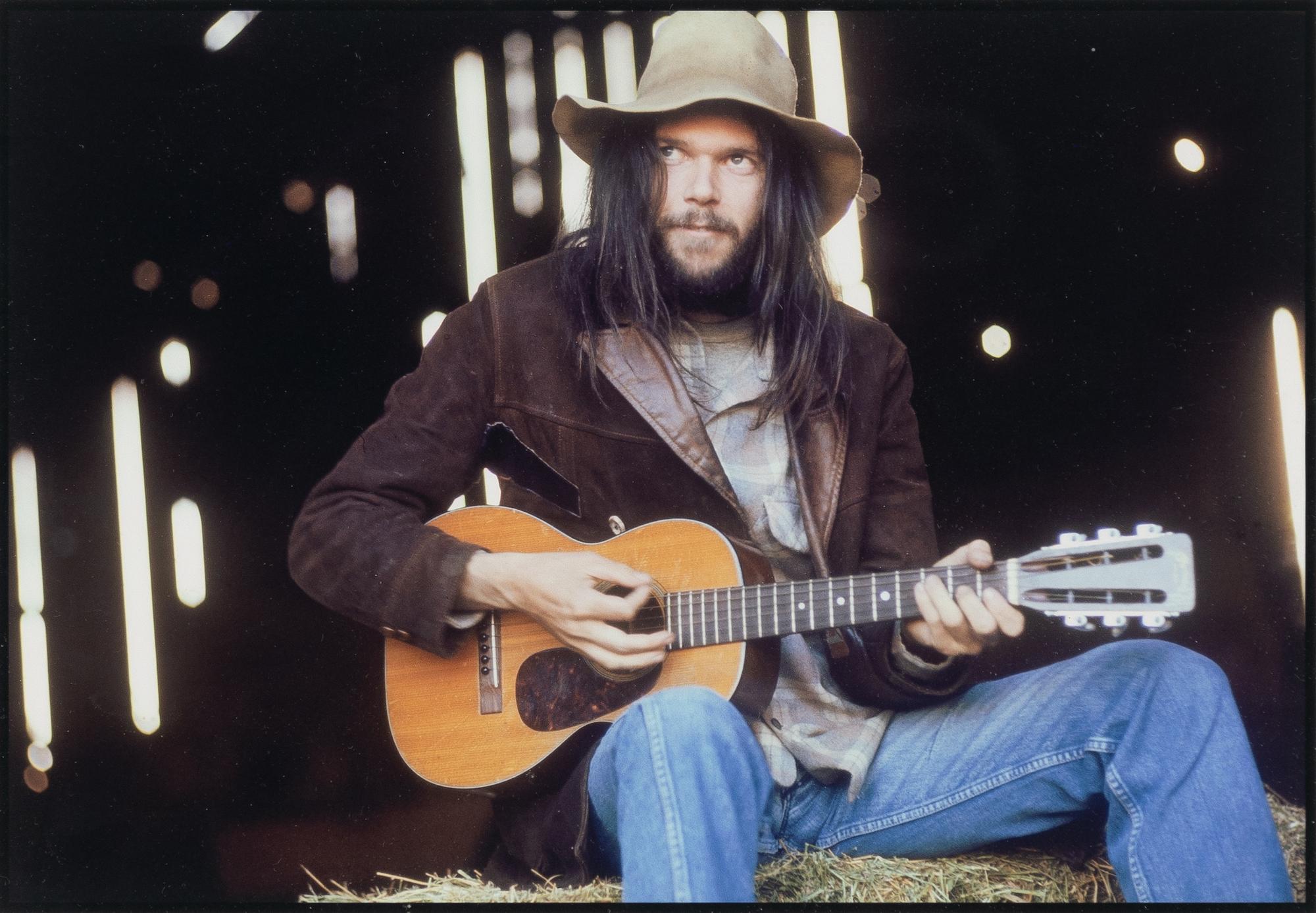Henry Diltz, "Neil Young, 1971".