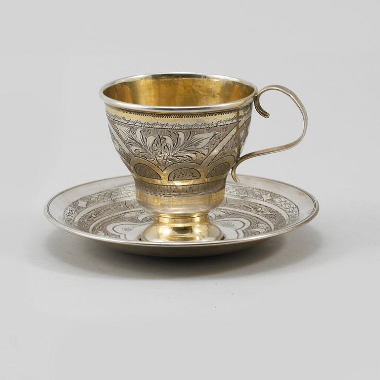 KAFFEKOPP OCH FAT, silver, Moskva, Ryssland, 1875, vikt 130 gram.