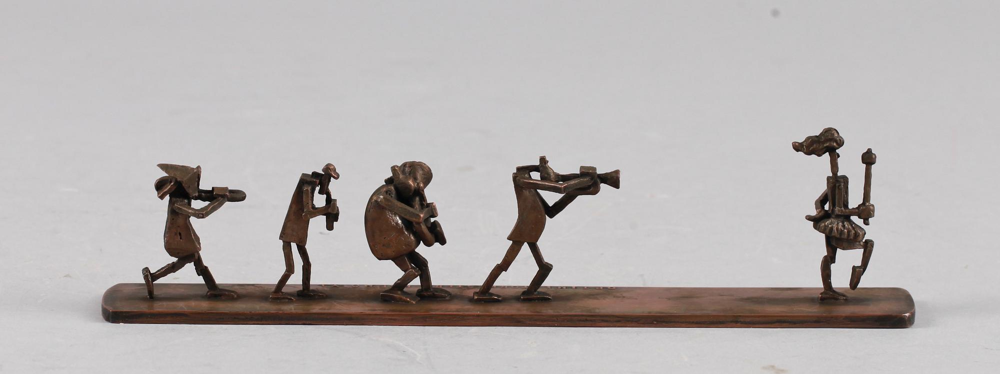 YNGVE LUNDELL, skulptur, bronserad tenn, utförd 1985.