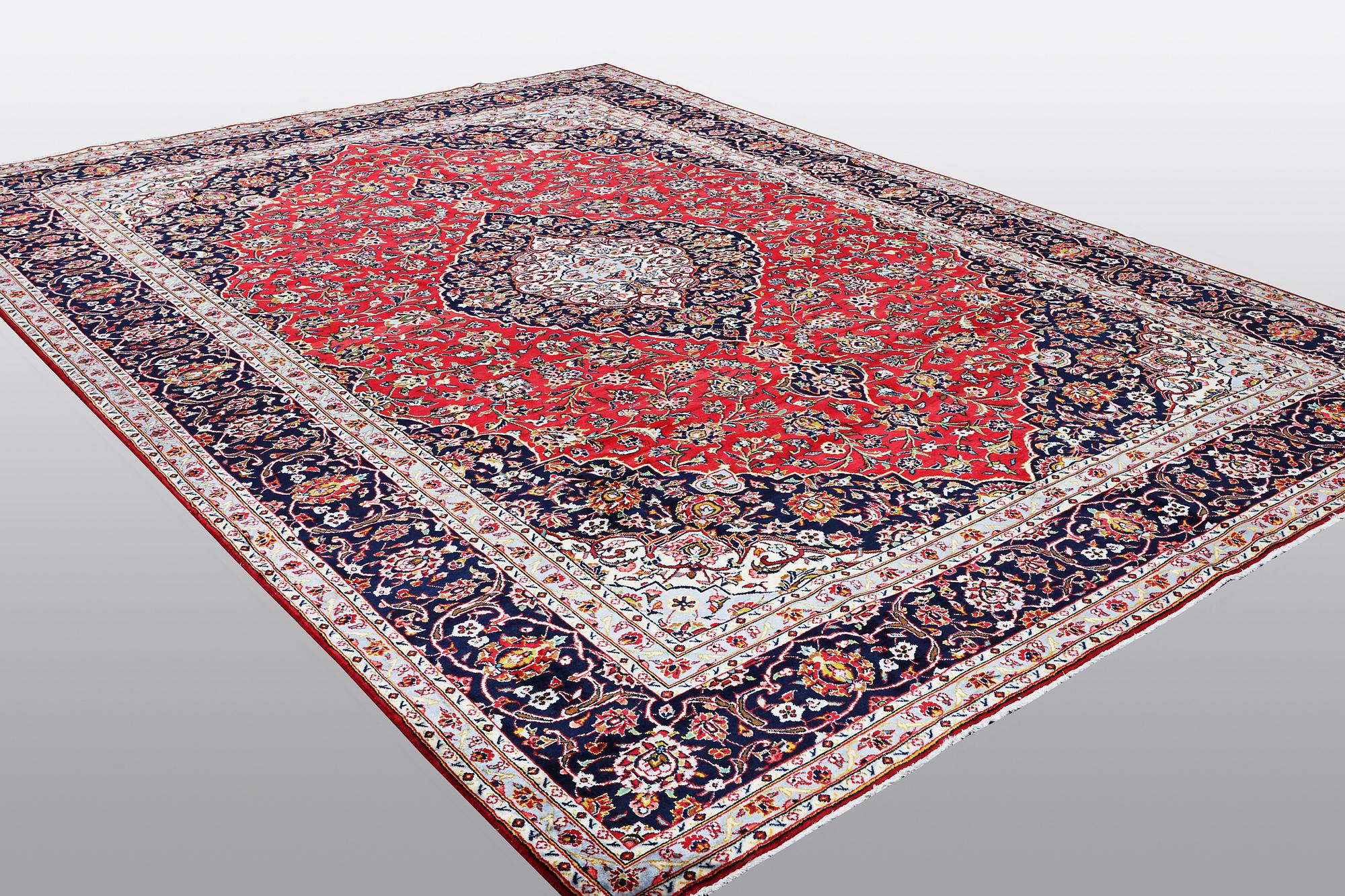 Matto, Kashan, ca 415 x 298 cm.