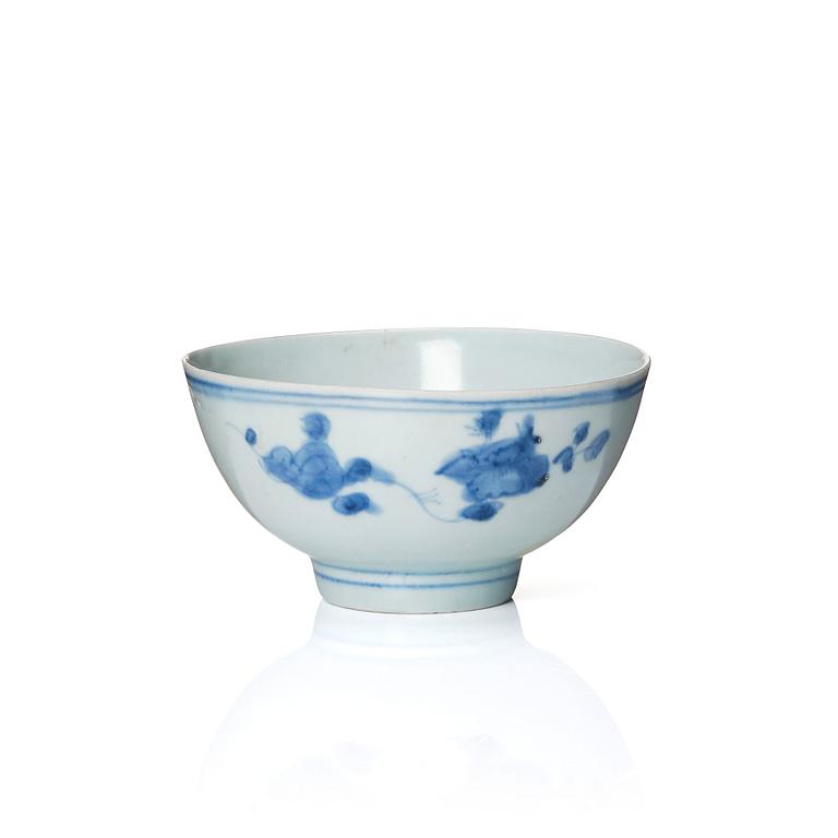 A blue and white 'Hatcher cargo' bowl, Ming dynasty, 17th Century.