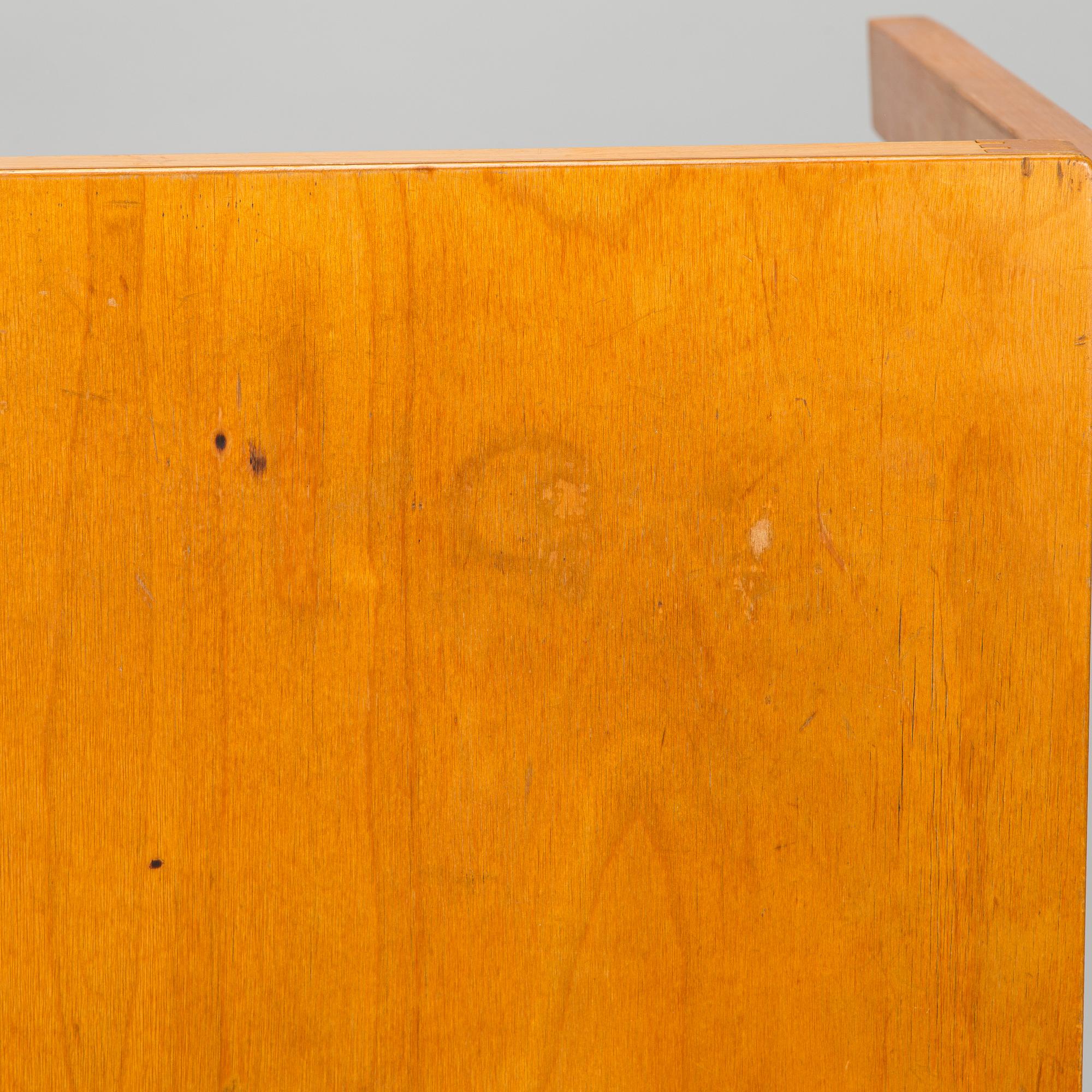 Alvar Aalto, bord, modell 82 för O.Y. Huonekalu- ja Rakennustyötehdas A.B. 1900-talets mitt.