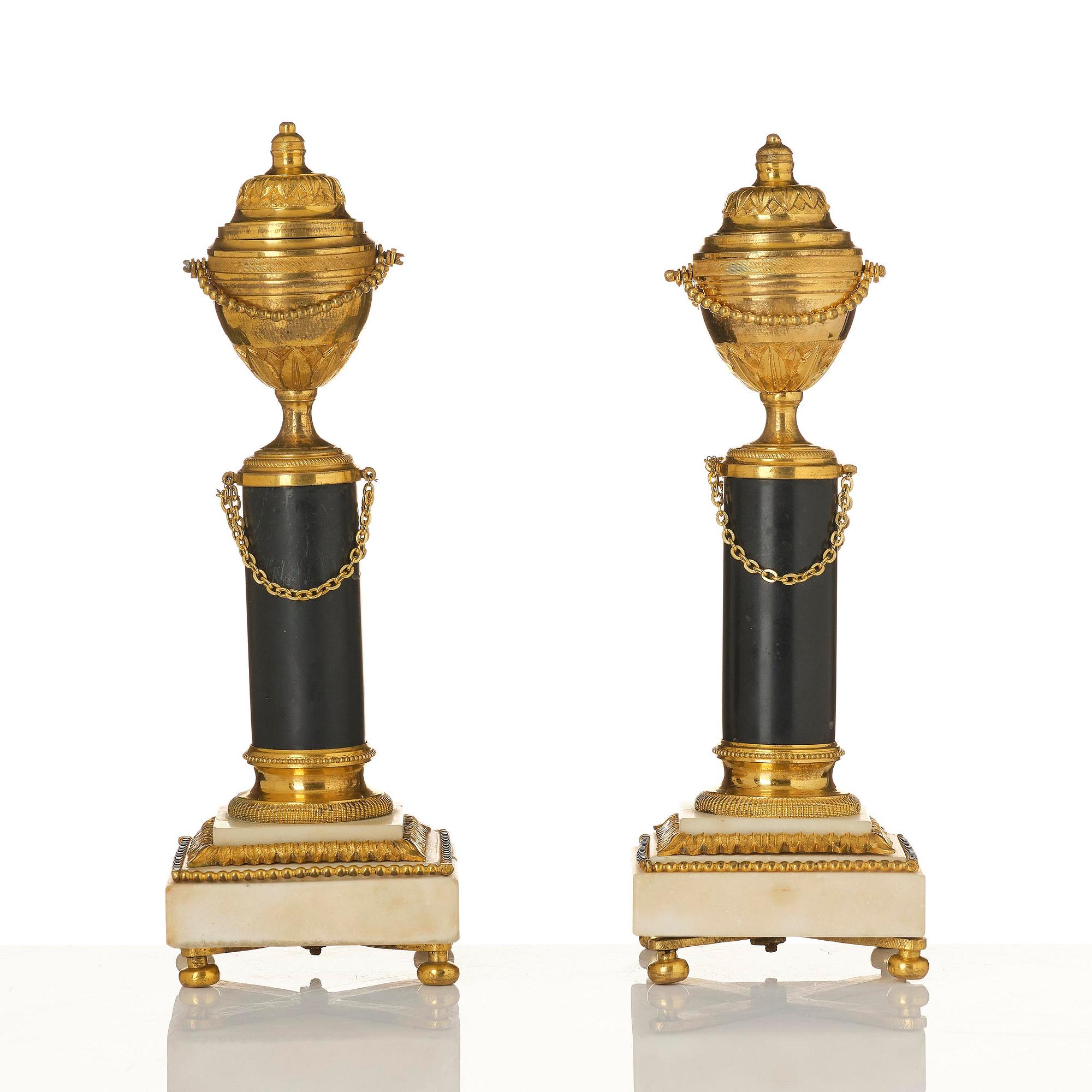 Cassoletter, ett par, Frankrike, 1700-talets slut, Louis XVI.