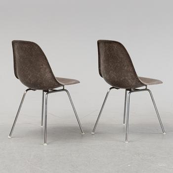 Two 'DSX' chairs by Charles and Ray Eames for Herman Miller, second half of the 20th century.