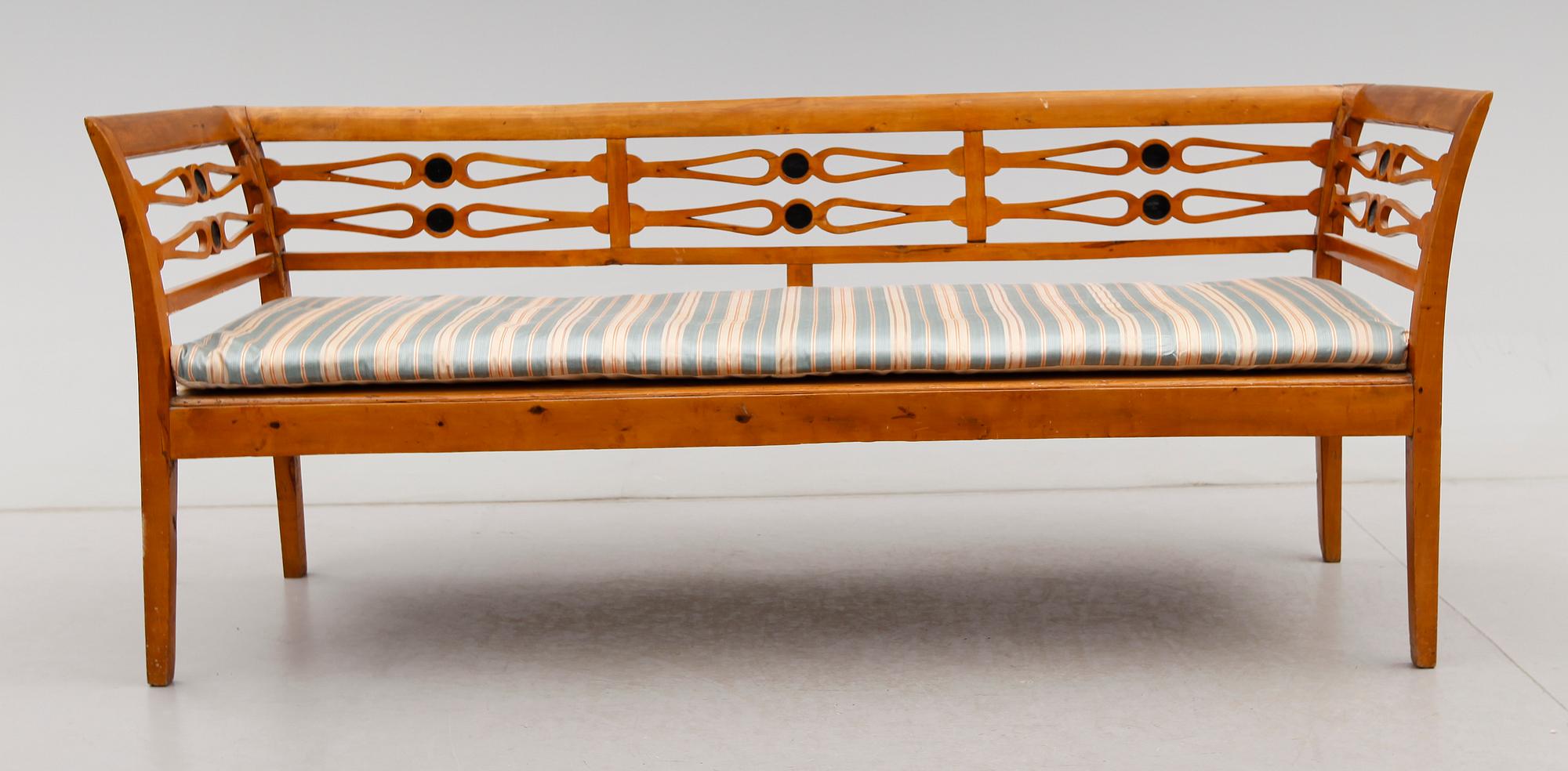 SOFFA, Karl Johan, 1800-talets mitt.
