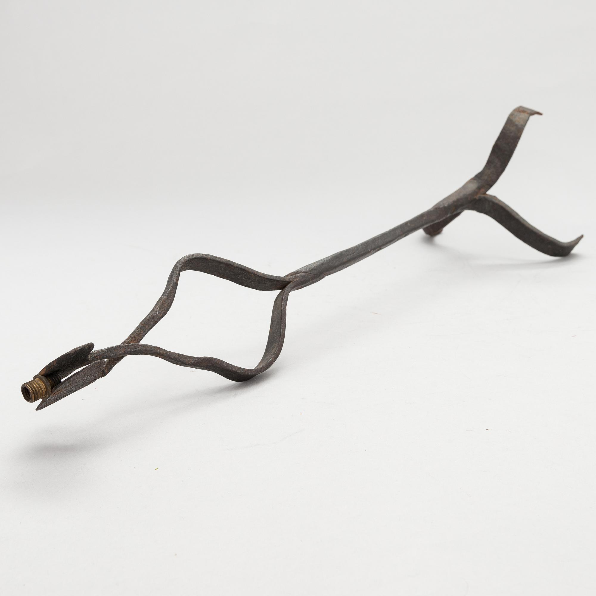 Rush light holder, ironwork, 18th century or older.