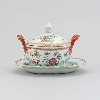 A famille rose butter tureen with cover and stand, Qing dynasty, Qianlong (1736-95).