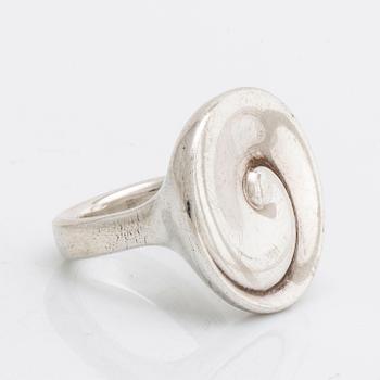 Georg Jensen ring sterling silver, design Torun Bülow-Hübe nr 350.