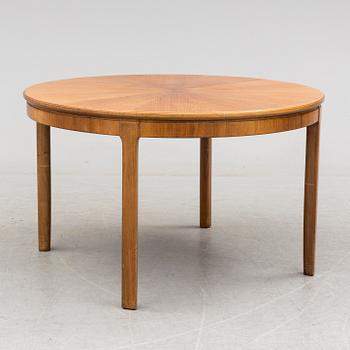 Carl Malmsten, a "Samsas" coffee table, second half of the 20th century.
