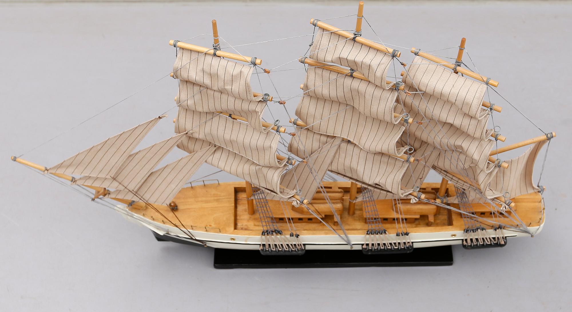 MODELLBÅT, segelfartyg, 1900-talets första hälft.