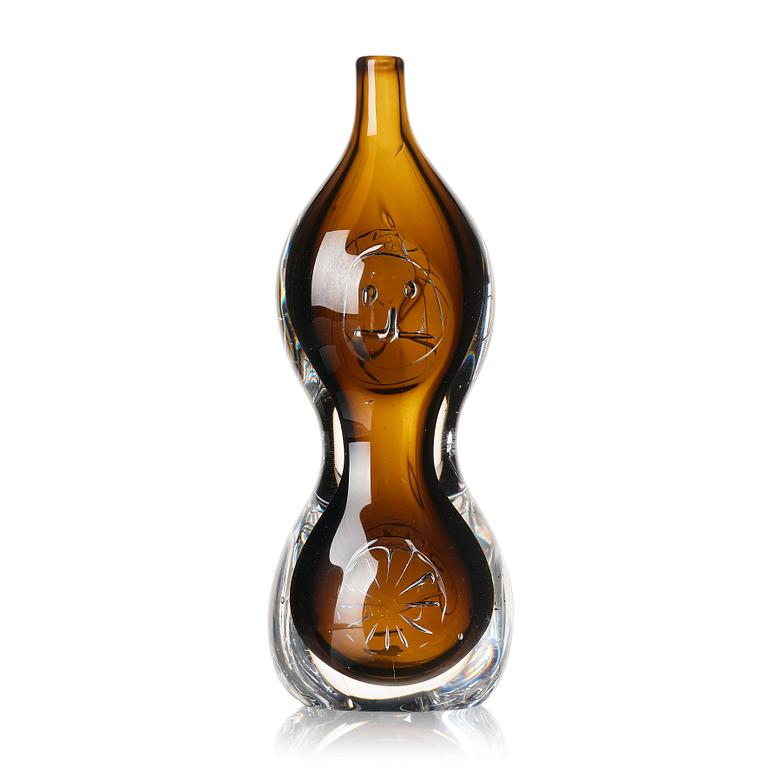Bengt Edenfalk, a 'Thalatta' glass vase, Skruf, Sweden 1960s.