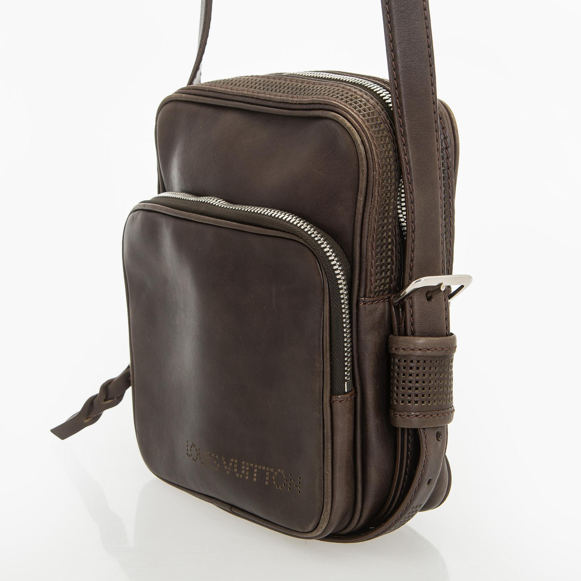 Louis Vuitton, laukku, "Bequia Trotter PM".