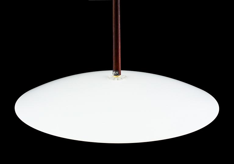 TAKLAMPA, "Discus", Uno och Östen Kristiansson, Luxus, 1900-talets andra hälft. Diam 55.