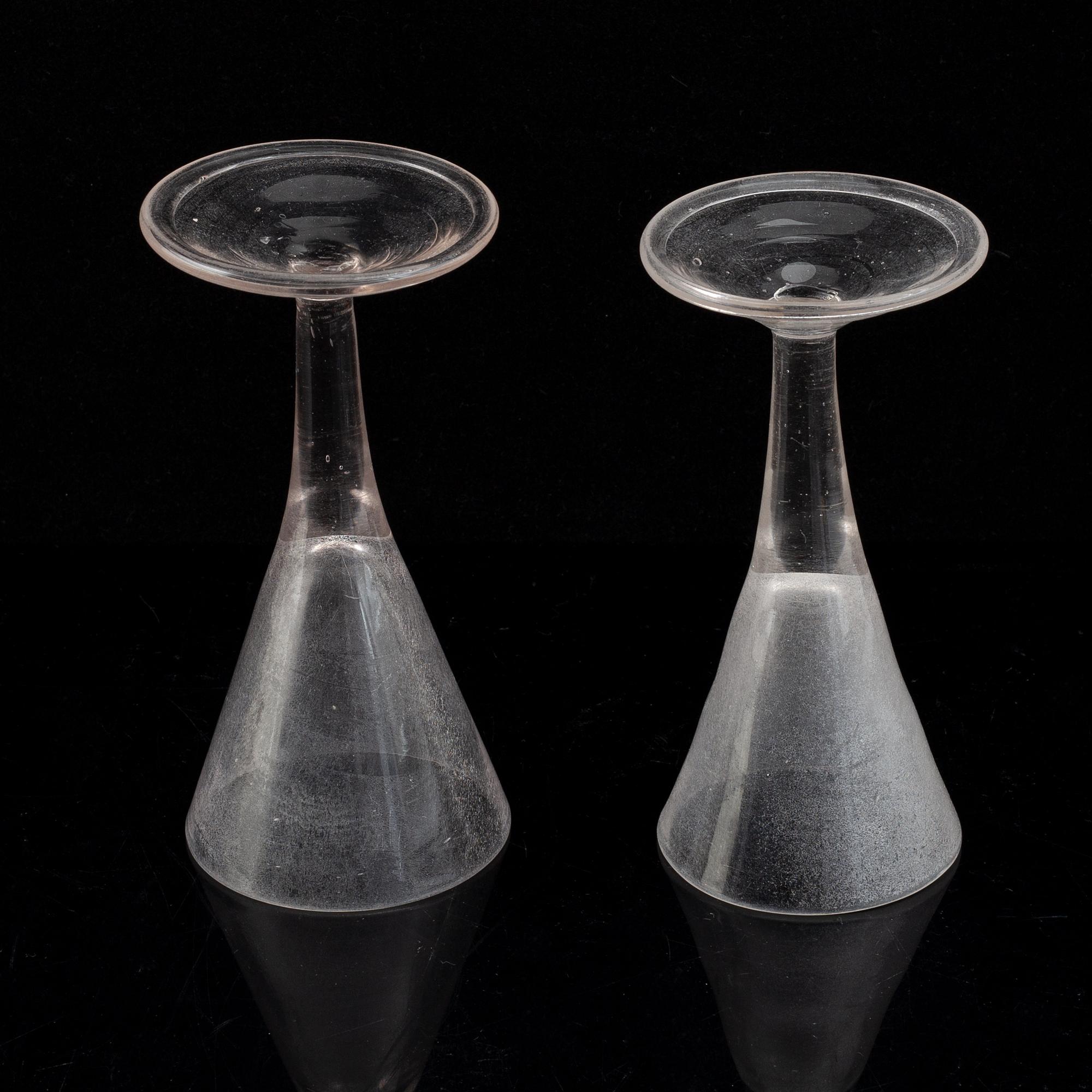 Two Swedish 18th century wine goblets, possibly Kungsholms Glasbruk.