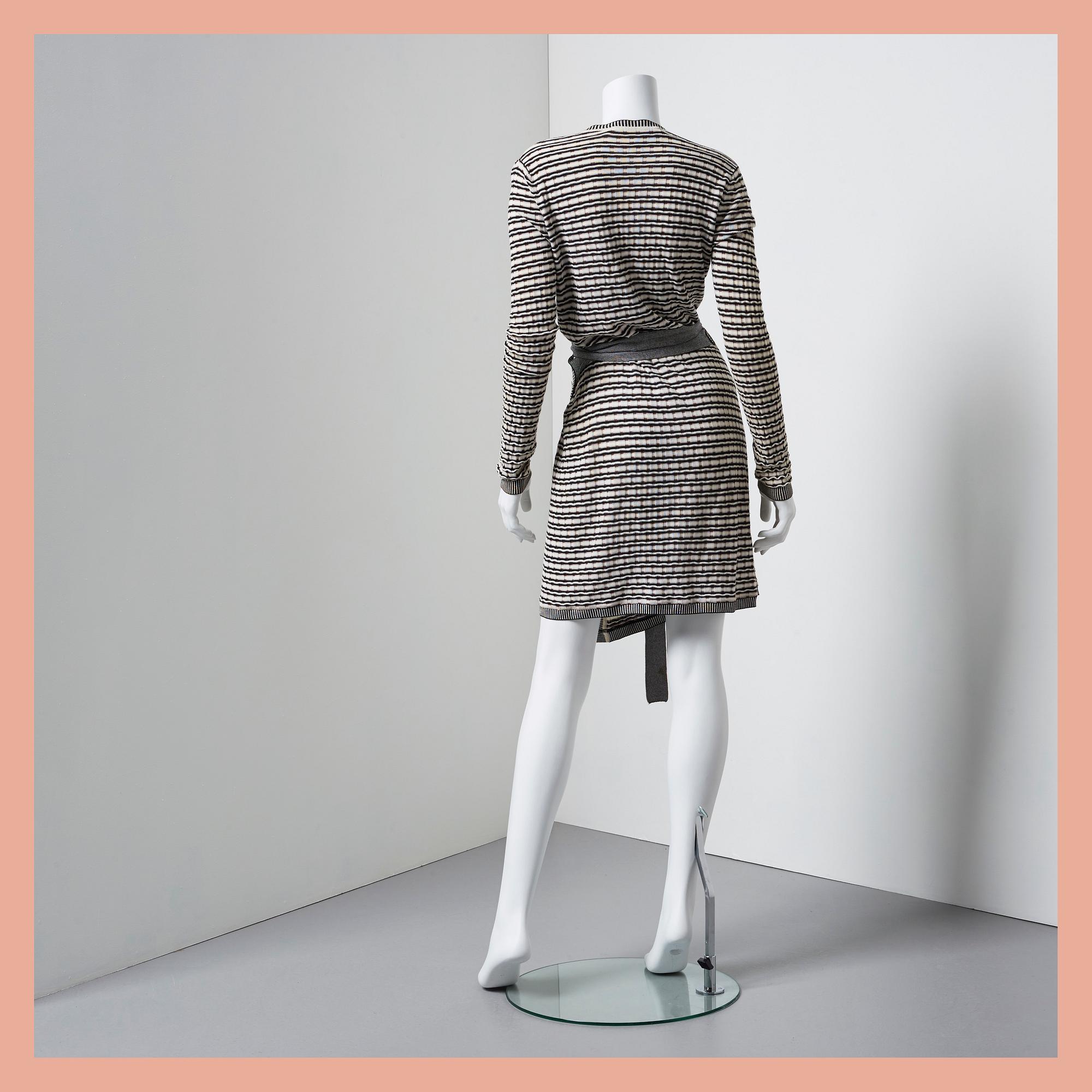 KLÄNNING, Diane von Furstenberg, storlek M.