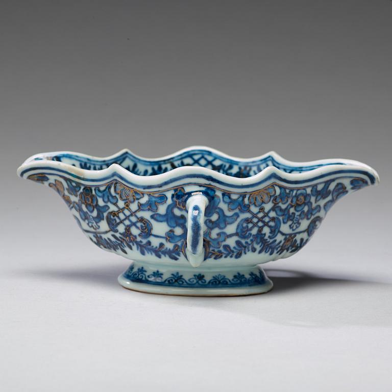 A blue and white sauce boat, Qing dynasty, 18th Century.