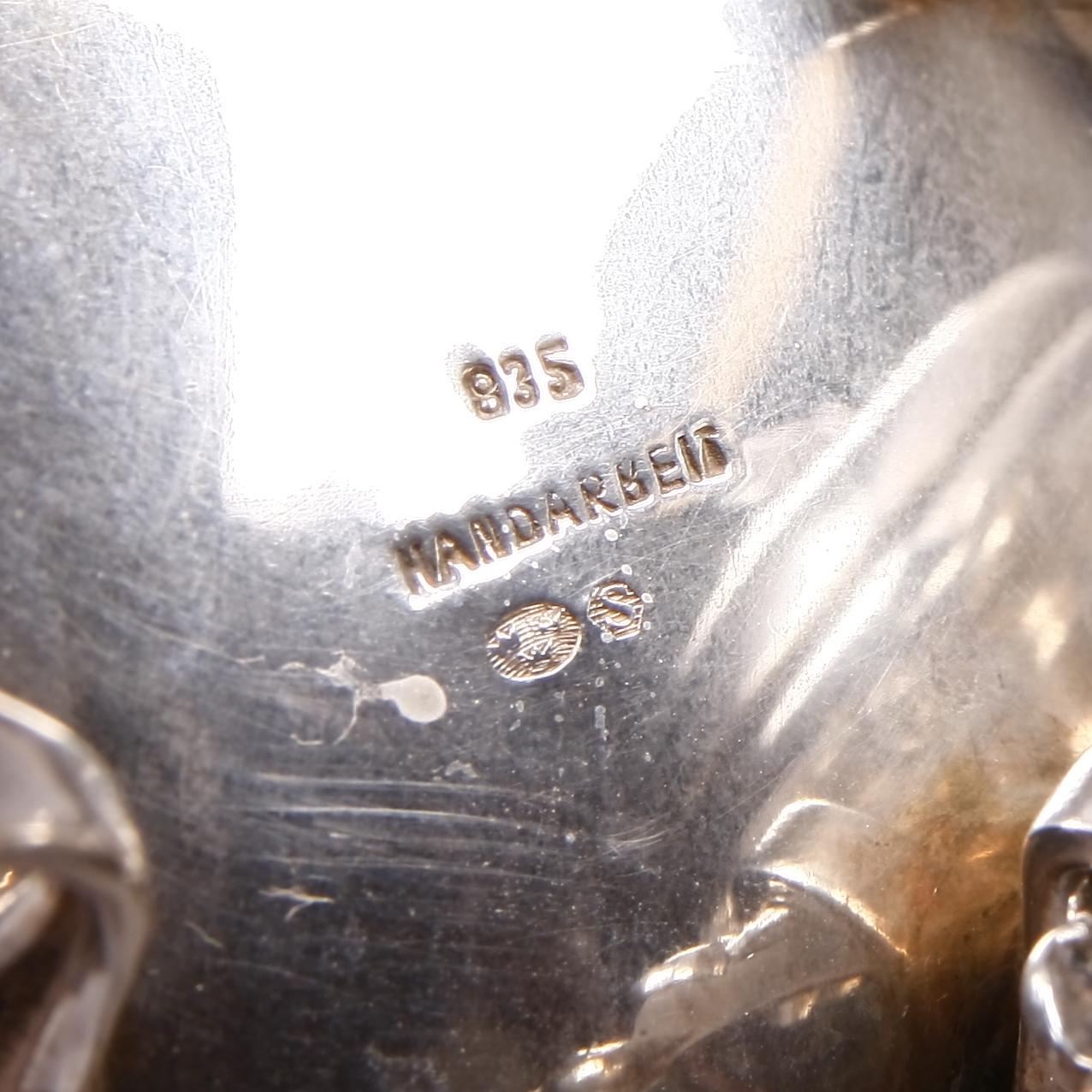 SOCKERSKÅL, GRÄDDKANNA SAMT BRICKA, silver. Rokokostil. Tyskland resp GEWE, 1900-talets senare del.