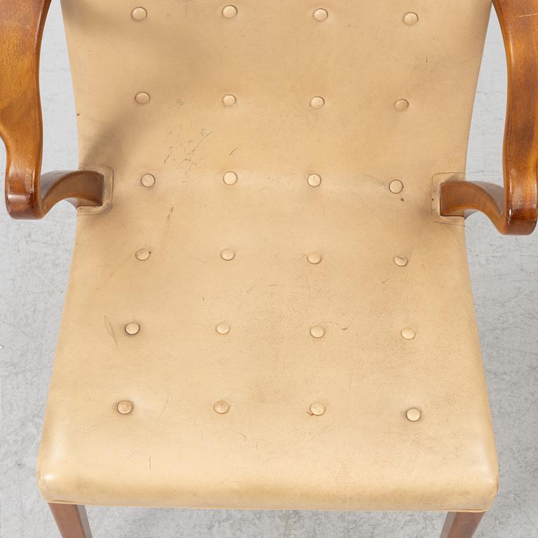 Axel Larsson, karmstolar, ett par, modell 1208, Svenska Möbelfabrikerna Bodafors.