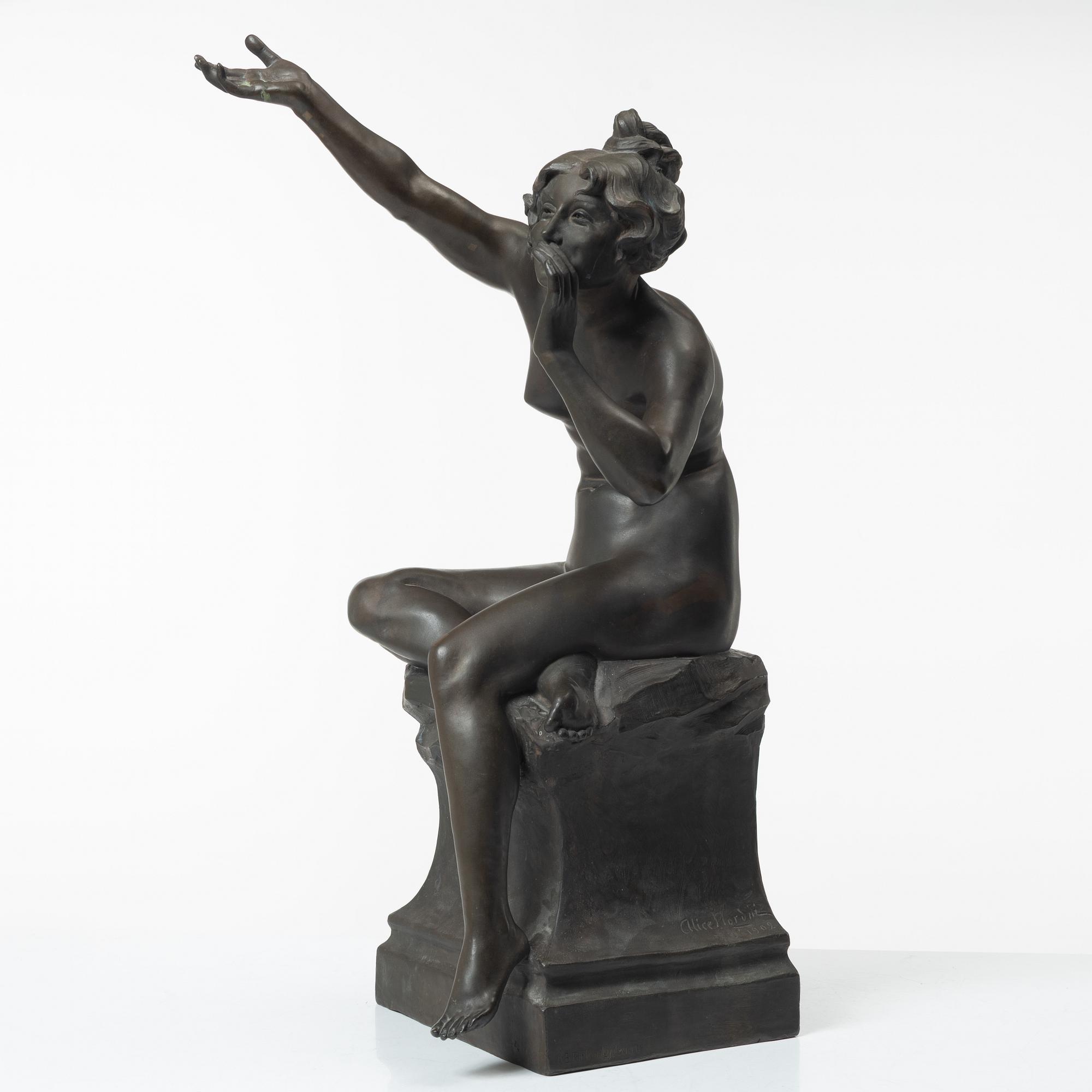 Alice Nordin, seated female figure.