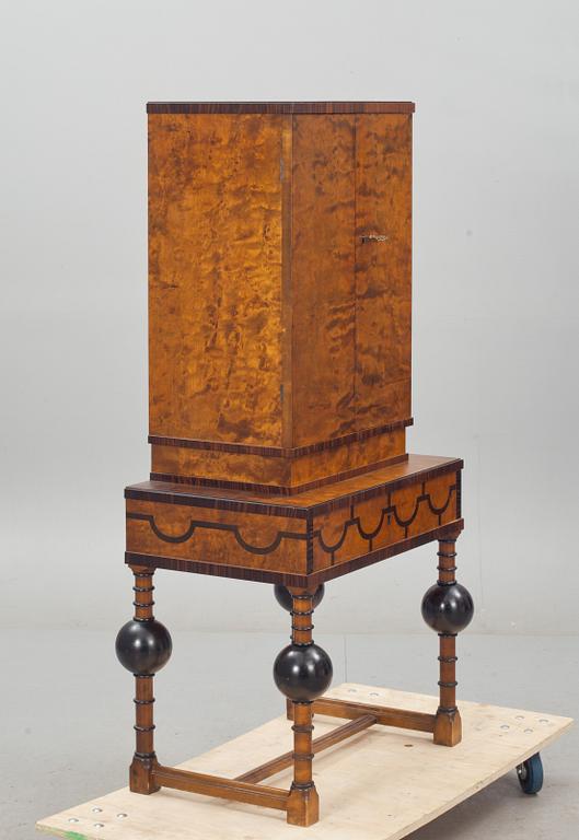 SKÅP, Art Deco, 1920/30-tal.