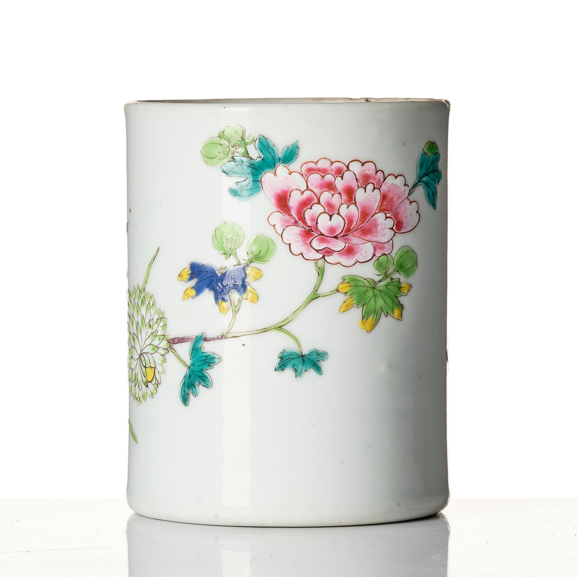 Penselvas, porslin. Qingdynastin, 1700-tal.